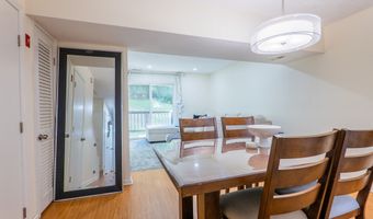 25 Padanaram Rd 72, Danbury, CT 06811