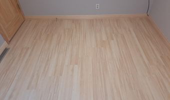 6111 MAGNOLIA Dr, Wisconsin Rapids, WI 54494