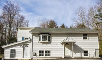 17 Woodland Dr, Weare, NH 03281