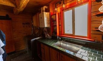 18552 Twenty Mile Rd, Adel, OR 97620