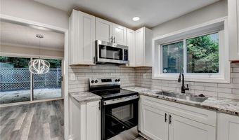 6221 Willow Run Rd, Peachtree Corners, GA 30092