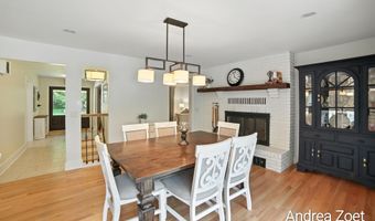 8300 Arapaho Trl SE, Alto, MI 49302