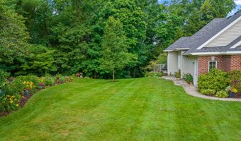 5429 Grand Valley Ct NE, Ada, MI 49301