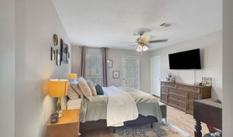 63 Sycamore Ln, Brandon, MS 39042