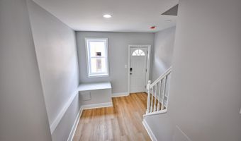 233 S CHAPEL St, Baltimore, MD 21231