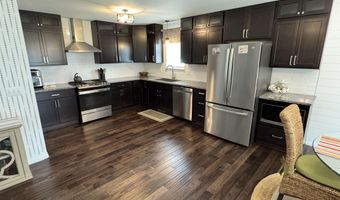 1741 Saint Clair Riv, Algonac, MI 48001