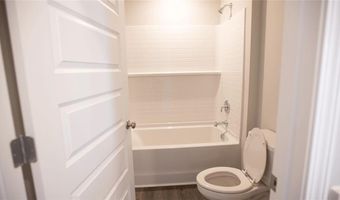 2128 BLUEBIRD Dr, Auburn, AL 36830