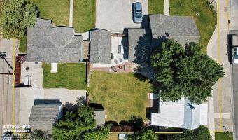 719 16th St, Cody, WY 82414