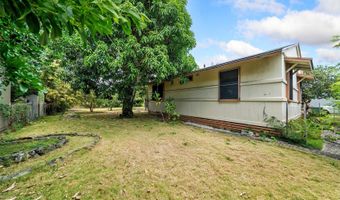 319 Kihapai St C, Kailua, HI 96734