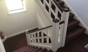 14 Ashland St Unit 2R, Worcester, MA 01609