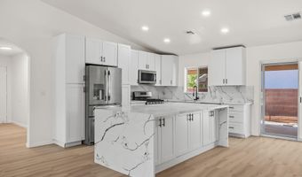 2188 Shadow Canyon Dr, Bullhead City, AZ 86442