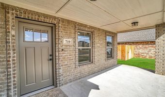 719 Sheryl Ln, Altus, OK 73521
