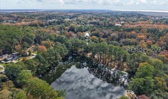 31 Chesterfield Lake Dr, Beaufort, SC 29906