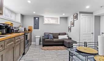 2452 N 4TH St, Harrisburg, PA 17110