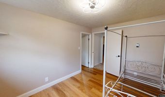 2924 Herrington, Casper, WY 82604