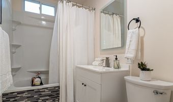 1872 Pickle Rd, Akron, OH 44312