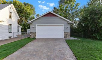 426 Taylor St, Anoka, MN 55303