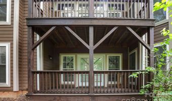 15 Kaylor Dr, Arden, NC 28704