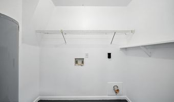 1915 MAIN St, Atlantic Beach, FL 32233