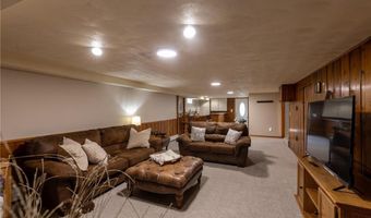 1505 16th St SW, Austin, MN 55912