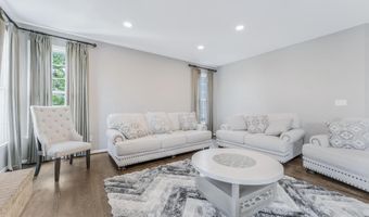 20152 BOXWOOD Pl, Ashburn, VA 20147