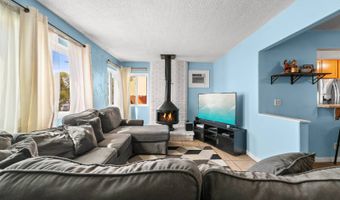 1044 Goldenrod St, Escondido, CA 92027