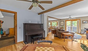 429 Polhemus Rd, Cambridge, VT 05464