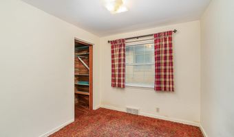 1027 W Superior St, Alma, MI 48801