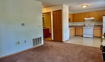 1894 Springfield Lake Blvd 102, Akron, OH 44224