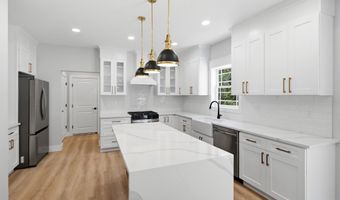 125 PENNSYLVANIA, Barnegat, NJ 08005
