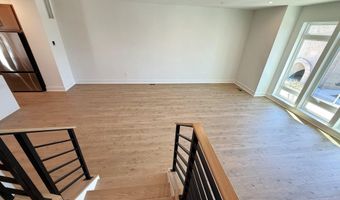 33 LOWER SERVICE Ct NW, Washington, DC 20001