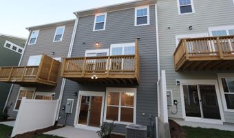 2724 Hunter Woods Dr, Apex, NC 27502