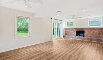 5904 LENOX Rd, Bethesda, MD 20817