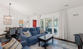 5713 BREWER HOUSE Cir #302, Rockville, MD 20852