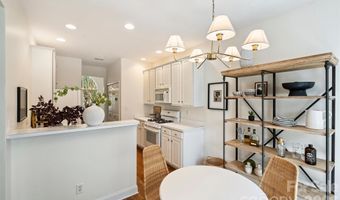 1912 Dearmon Dr, Charlotte, NC 28205