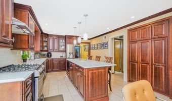 26 Altoona Ave, Staten Island, NY 10306