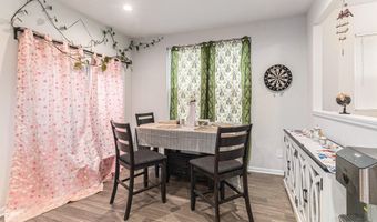 2853 Dillon Dr, Ann Arbor, MI 48105