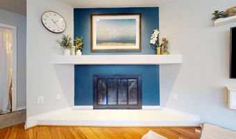 267 W Wyoming Ave, Absecon, NJ 08201