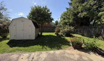 418 N 2nd St, Bardstown, KY 40004