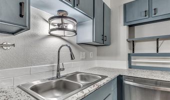 6810 NW 50th St, Bethany, OK 73008