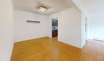 1225 Island Dr 103, Ann Arbor, MI 48105