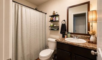 4081 Kings River Trl, Bauxite, AR 72011