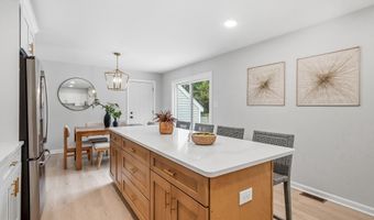 406 3RD St, Atco, NJ 08004