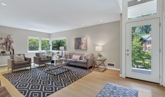 4025 24TH Rd N, Arlington, VA 22207