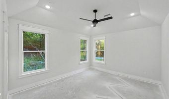 4 Constance Cir, Bella Vista, AR 72714