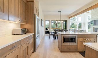 60454 Kangaroo Loop, Bend, OR 97702