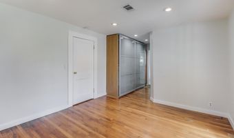 1467 Wilkes Ave, Biloxi, MS 39530