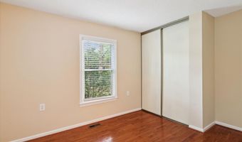 1003 MASTLINE Dr, Annapolis, MD 21401