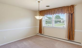 90 GREENVIEW Dr, Dover, DE 19901