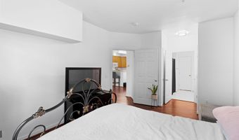 15616 EVERGLADE Ln 303, Bowie, MD 20716